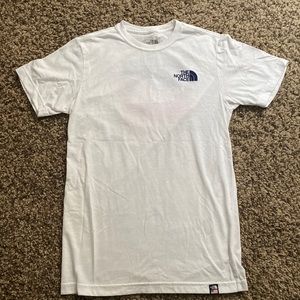 THE NORTH FACE Shirt